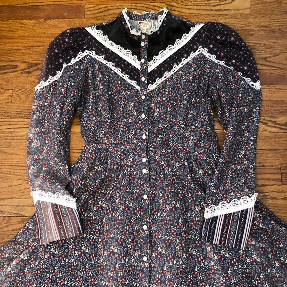 Small Vintage Bohemian Victorian Prairie Gunne Sax Jessica Dress *Please Read* - Picture 7 of 14